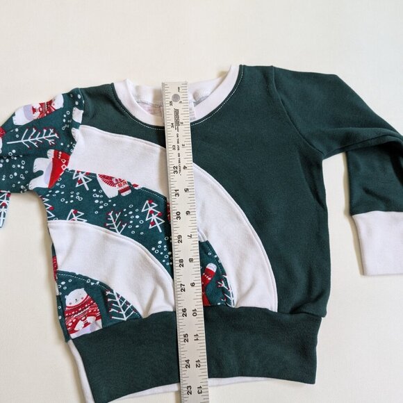 Handmade Winter Toddler Christmas T-Shirt Size 2T Green Red U.S. Made - Picture 7 of 8
